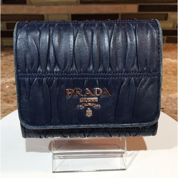 PRADA Gathered Lambskin Leather Trifold Wallet πππ₯ - Picture 4 of 17